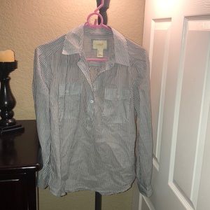 Quarter button up striped top.